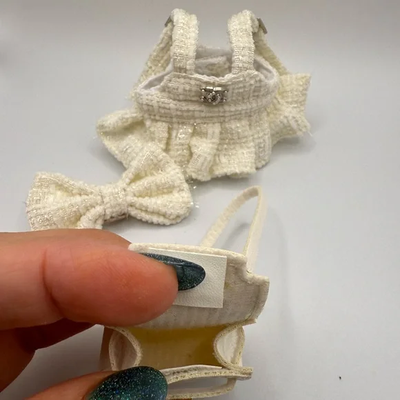 Labubu outfit, dress, headband and handbag. (Doll not included) - Picture 5 of 6